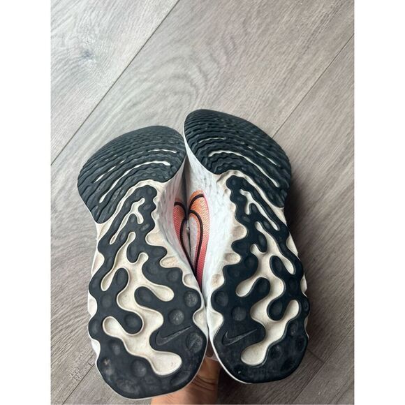 Nike Shoes Womens 7.5 React Infinity Run Lace Up Sneakers CD4372-004 Multicolor - Picture 6 of 8